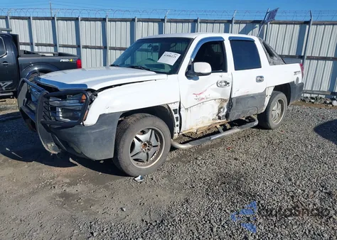 2003 Chevrolet Avalanche 1500 из США, поврежденный, VIN 3GNEC13T33G152631